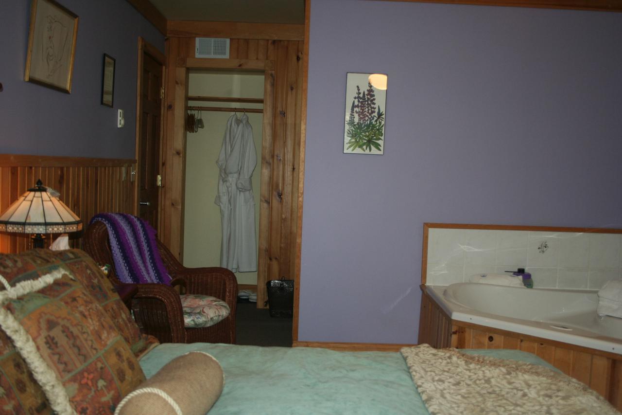 Poplar Creek Guesthouse B&B Grand Marais Buitenkant foto
